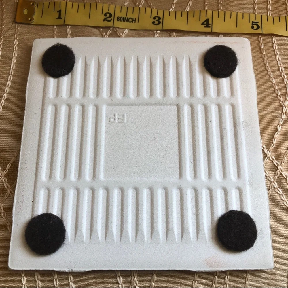 N/A 4” ceramic